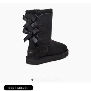 Ugg Bailey bow